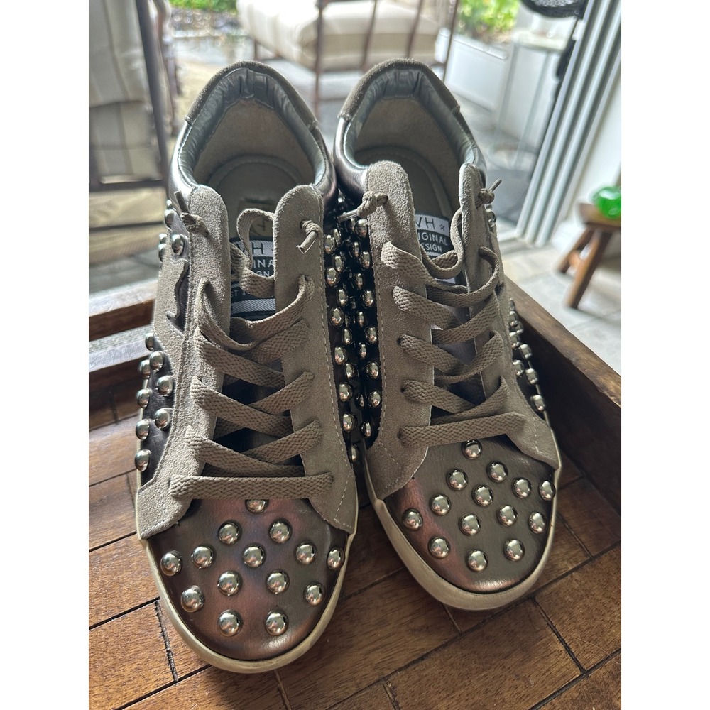 Vintage Havana Gadol Metallic Pewter Studded Suede Low Top Sneakers Size 8